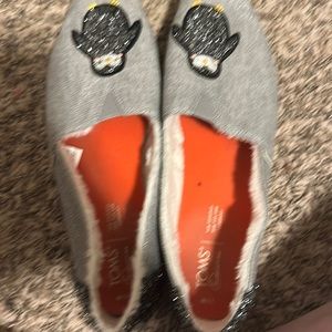 Toms penguin loafers size 11